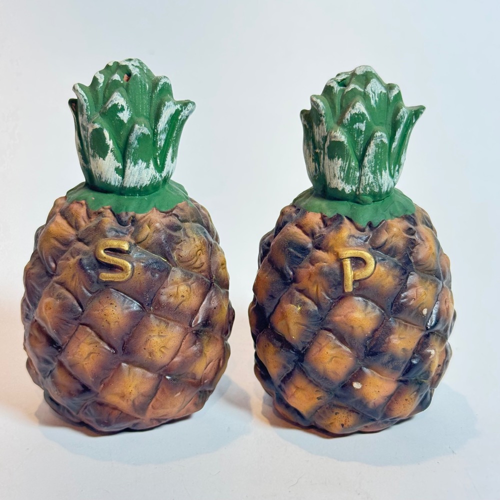 Vintage 60s Japan Pineapple Salt & Pepper Shakers Set Tropical Tiki Decor